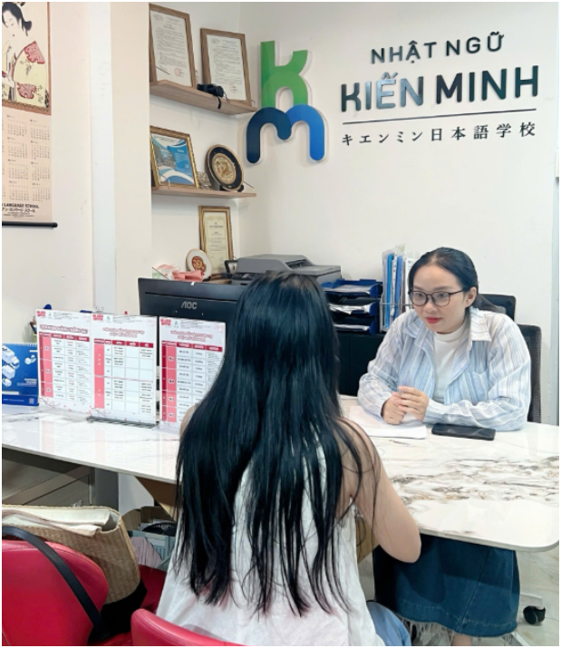 Nhật Ngữ Kiến Minh